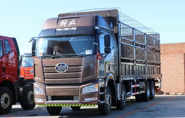 Used Jiefang j6p truck
